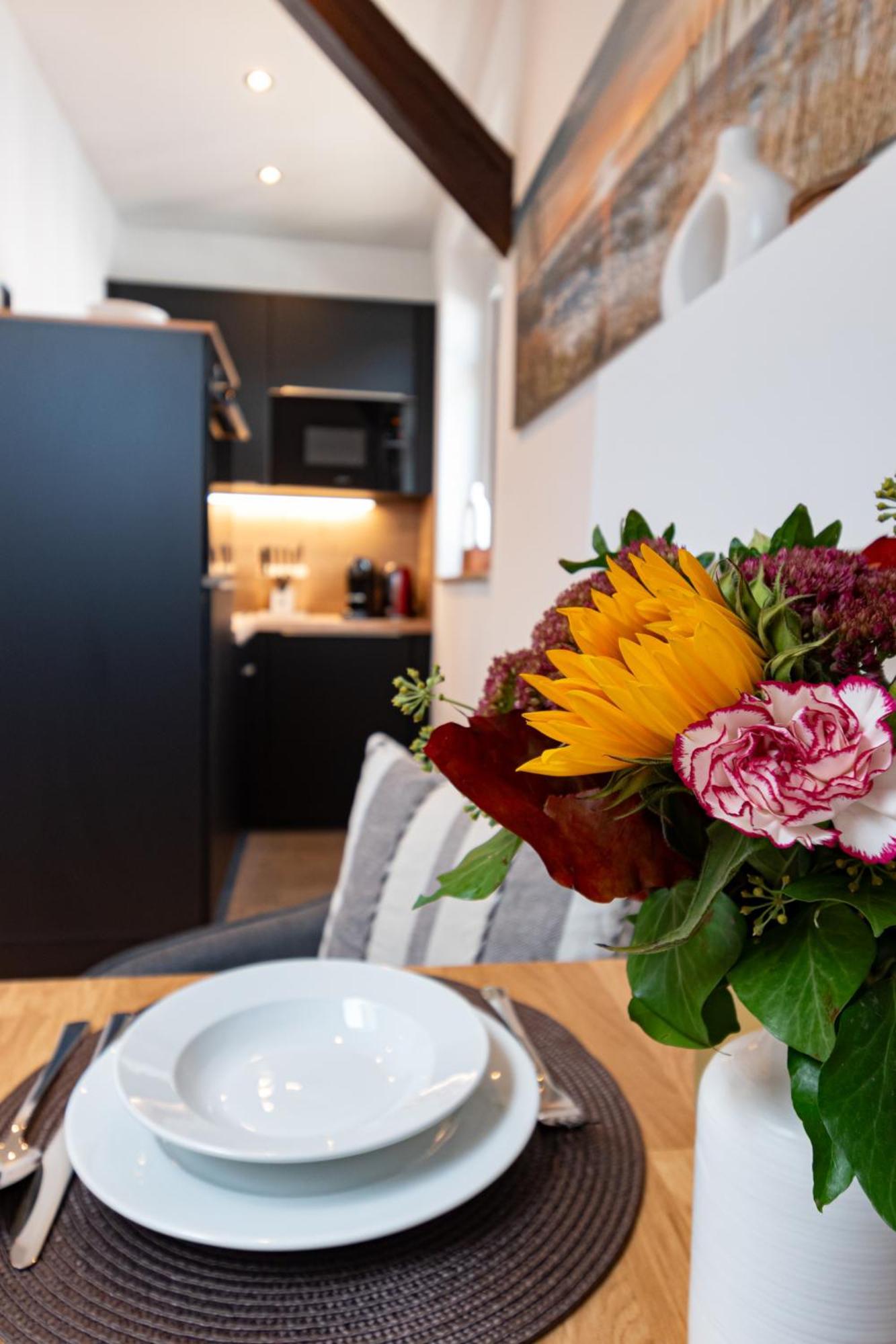 Sweethome - Zentral - Küche&parkplatz - Highspeed Wifi Apartment